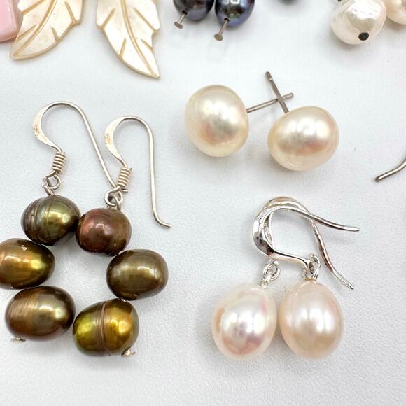 20 Pair Genuine Pearl Shell Earring Lot Pearlcore Sirencore Beach Wedding Bridal - Picture 7 of 16